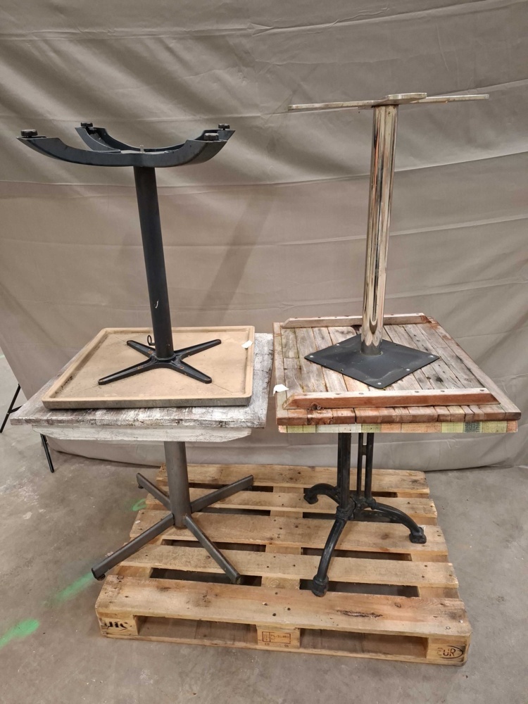 1596052-2 Café tables - assorted models and tabletops