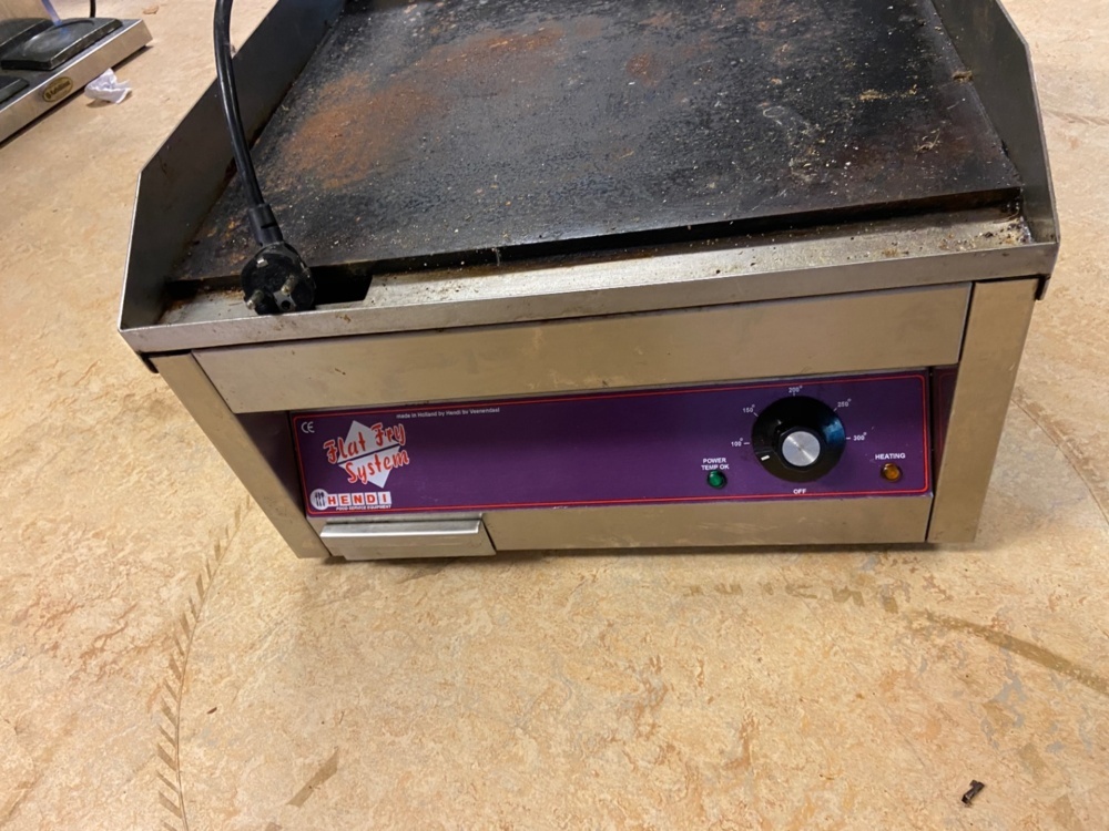 1593695-2 Elektrisk stekhäll / grillplatta – HENDI Flat Fry System – 3,2 kW