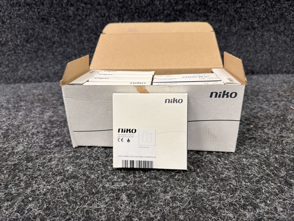 1596172-2 10 pcs Dimmer switch Niko 2-button BT, anthracite