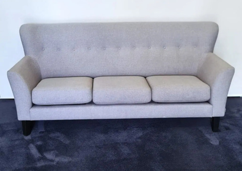 Soffa grå 3-sits