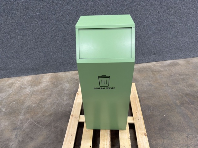 1593915-3 Sorteringskärl MELROSE 69 liter, ljusgrön