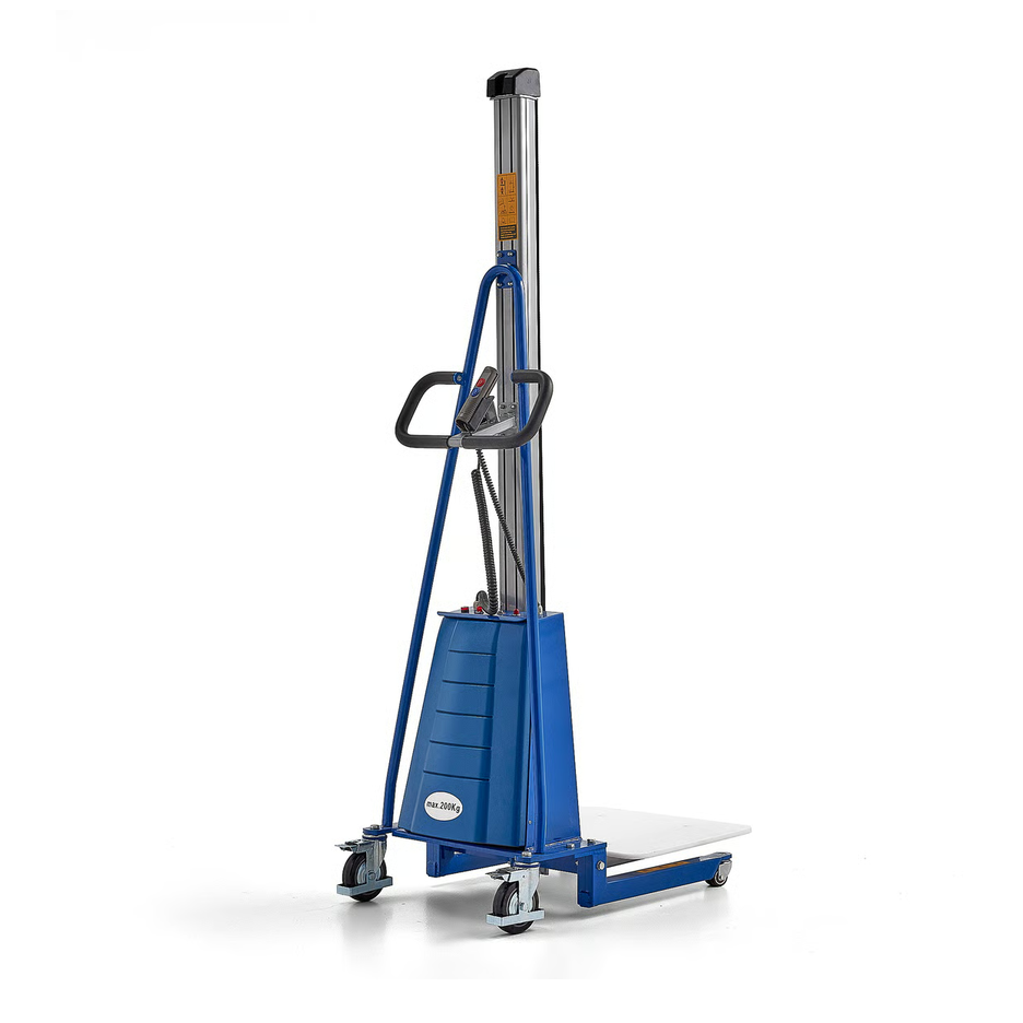 1593914-1 Battery-powered stacker LEVER 200 kg