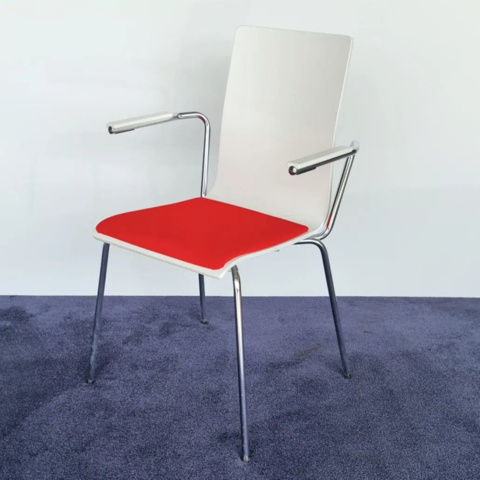 1596342-1 Stol Cafe VII vit/röd/krom 9 stycken
