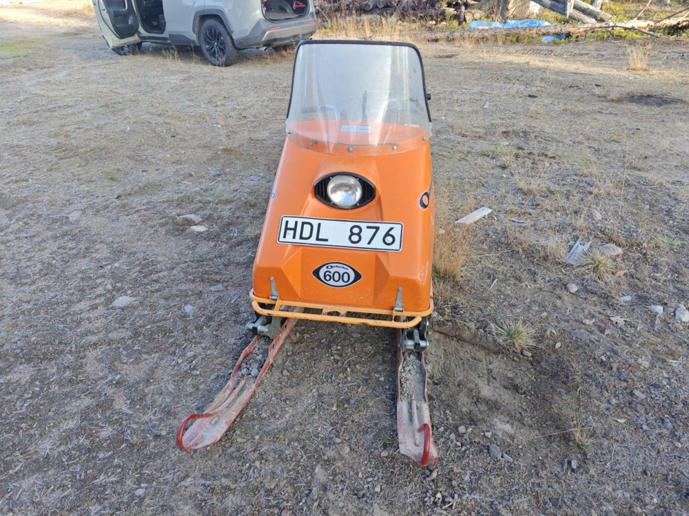 1596321-2 Ockelbo 600 -74
