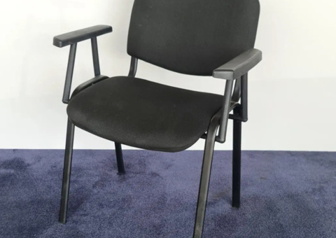 Stol Iso med armstöd 5 stycken