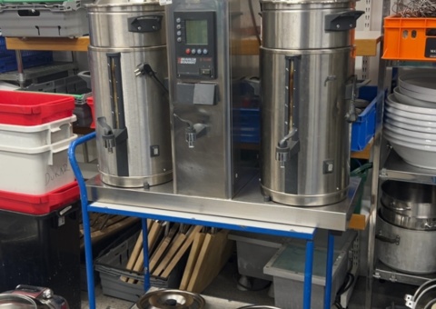 Kaffebryggare med serveringsbehållare - Bravilor Bonamat B10 HW -