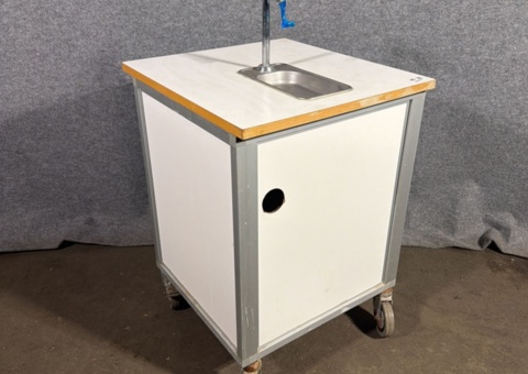Trolley with water dispenser - Zerica