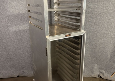 Baking tray trolley with door - Lockwood