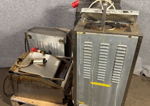 Kebab grills 2 pcs and frying table (Repair item)