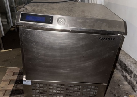 Cooling cabinet - Gram
