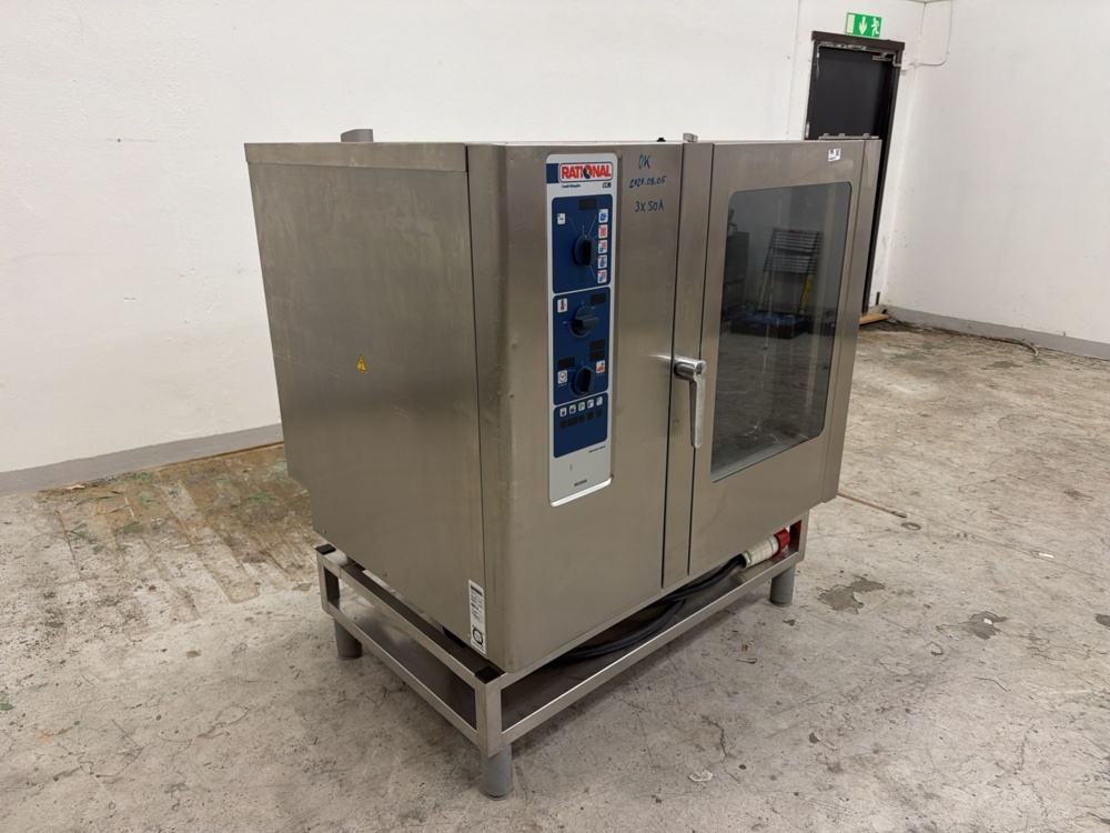 1566376-2 Combi oven - Rational CCM 102 with stand
