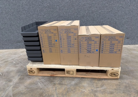 Assortment of picking bins REACH, different sizes