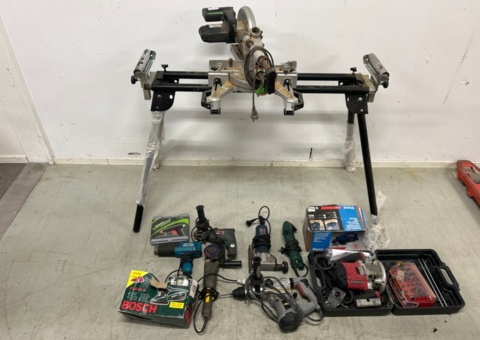 Small batch of home tools