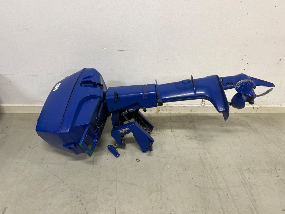 1558635-1 Boat engine Yamaha