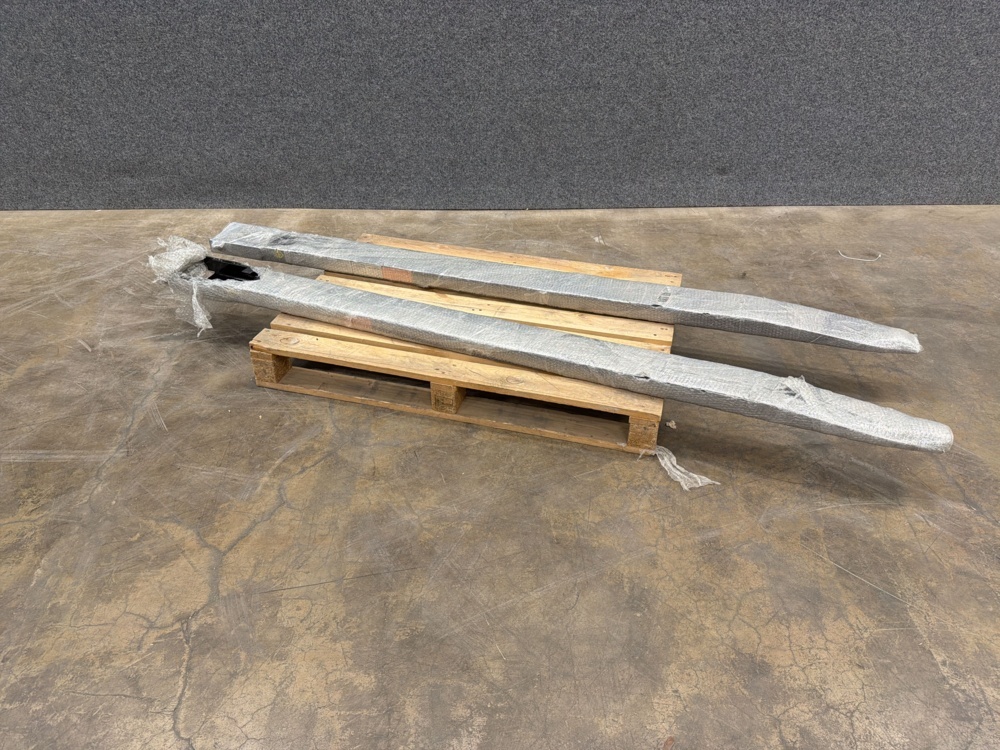 1596551-2 Extension forks 2200x116x65 mm 2 pack, covered bottom