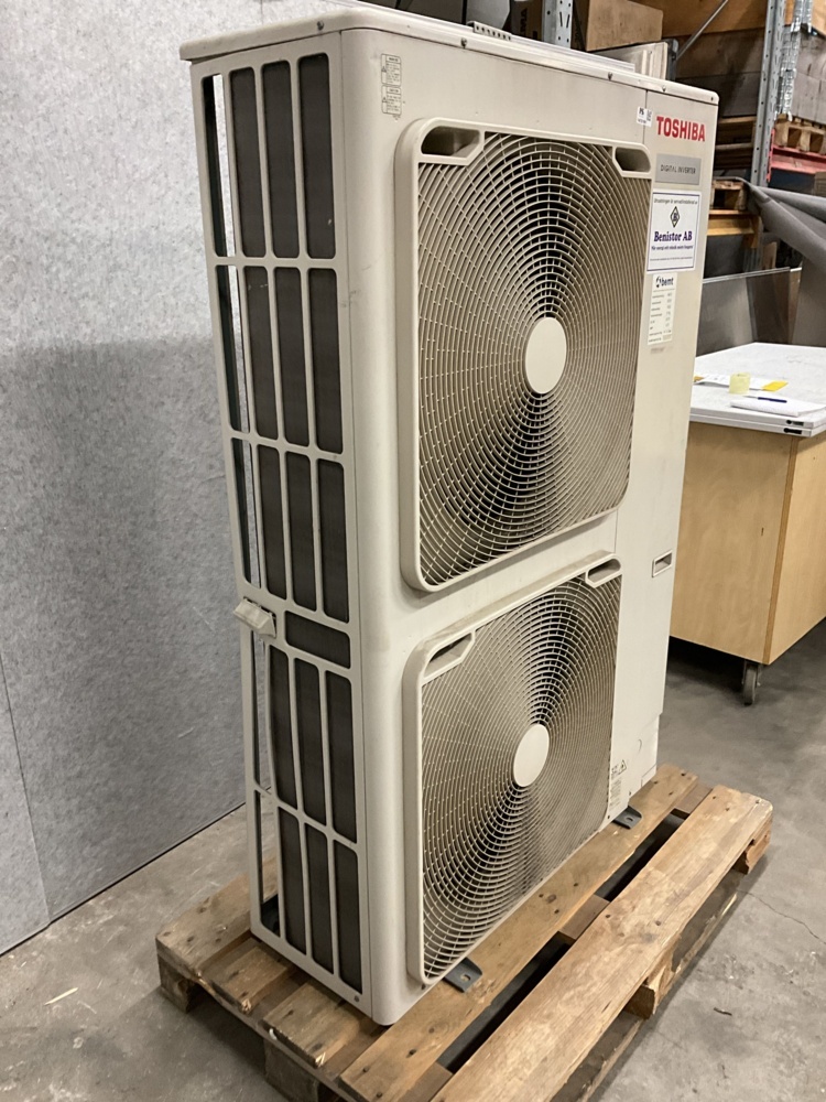 1473791-2 Digital inverter - Toshiba - 2019