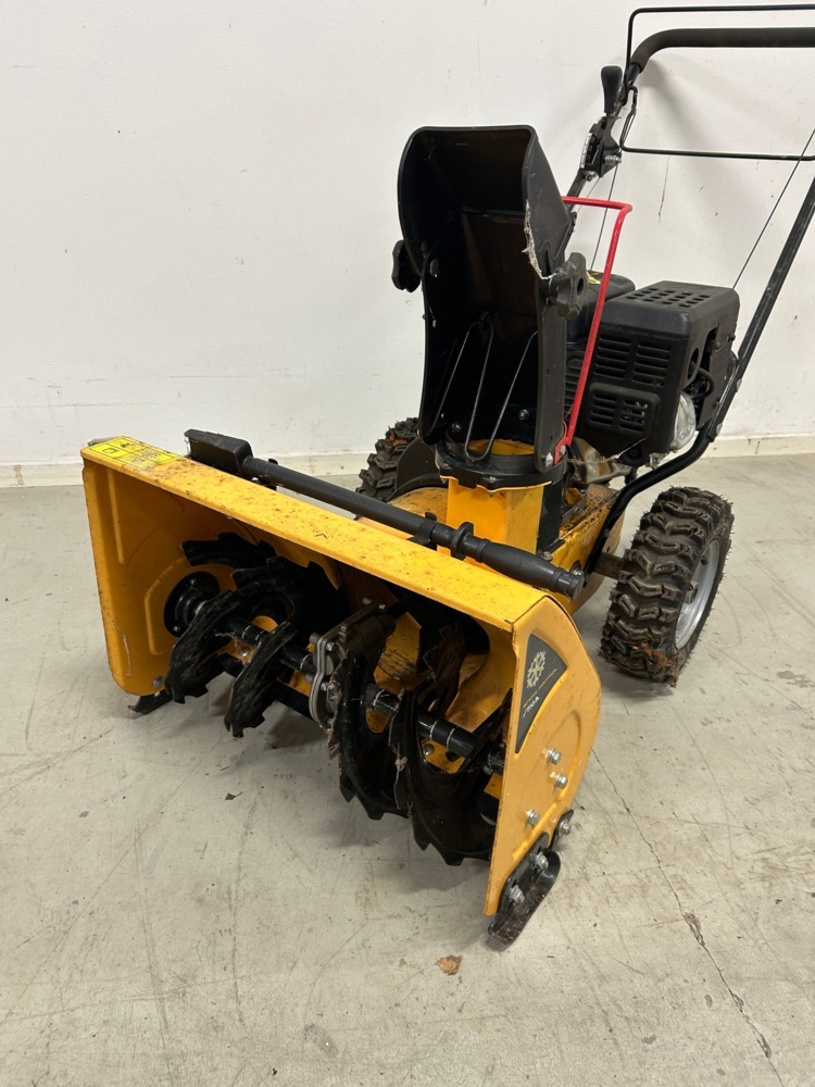 1558638-2 Snowblower Stiga 4 hp