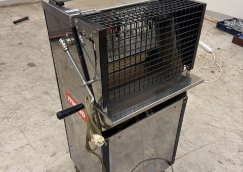 Bread slicer - Mono Equipment