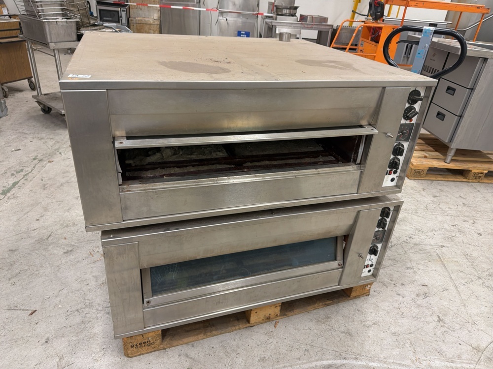 1566388-1 Pizza ovens 2 pcs