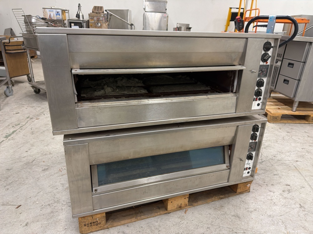 1566388-2 Pizza ovens 2 pcs