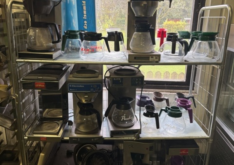 Coffee machines 7 pcs with various coffee pots - Electrolux, Bunn-O-Matic, etc.