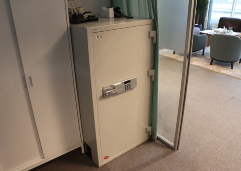 Säkerhetsskåp BS-1400