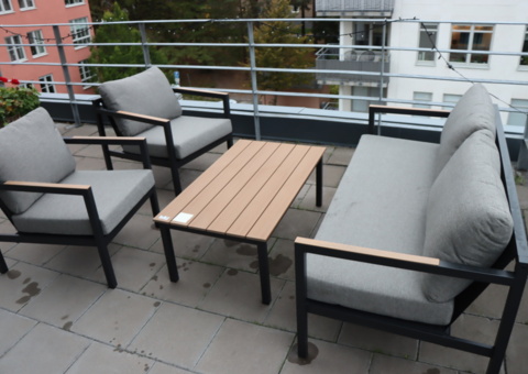 Utemöbel - bord med soffa, 2 fåtölj