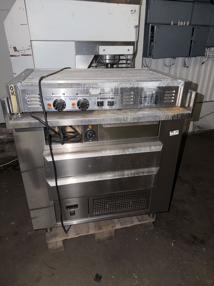 1594679-1 Refrigerated counter and sausage grill - Roundup