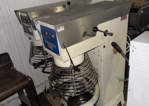 Planetary mixer 2 pcs - Wodschow & Co