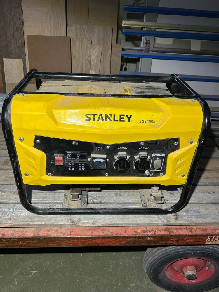 1574852-1 Elverk - Stanley SG 2400B -2018