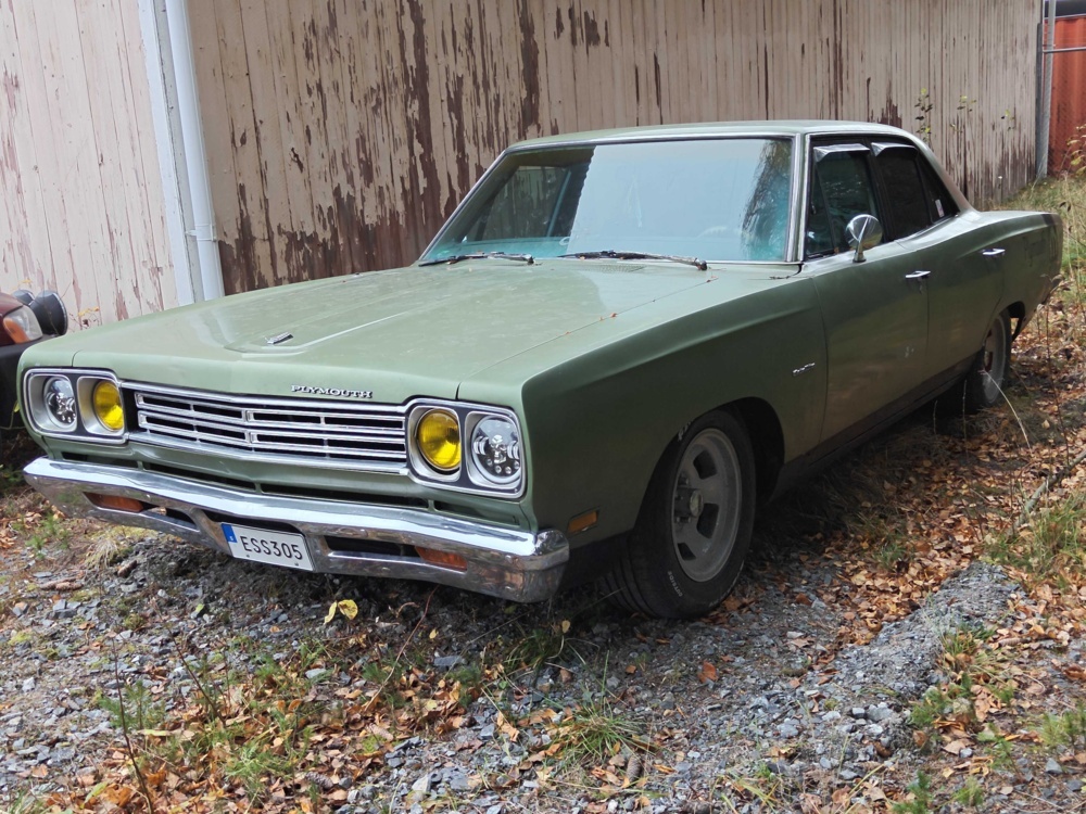 1581748-1 Plymouth Satellite Sedan 5.2 V8 TorqueFlite, 233hp -1969 (Repair item)