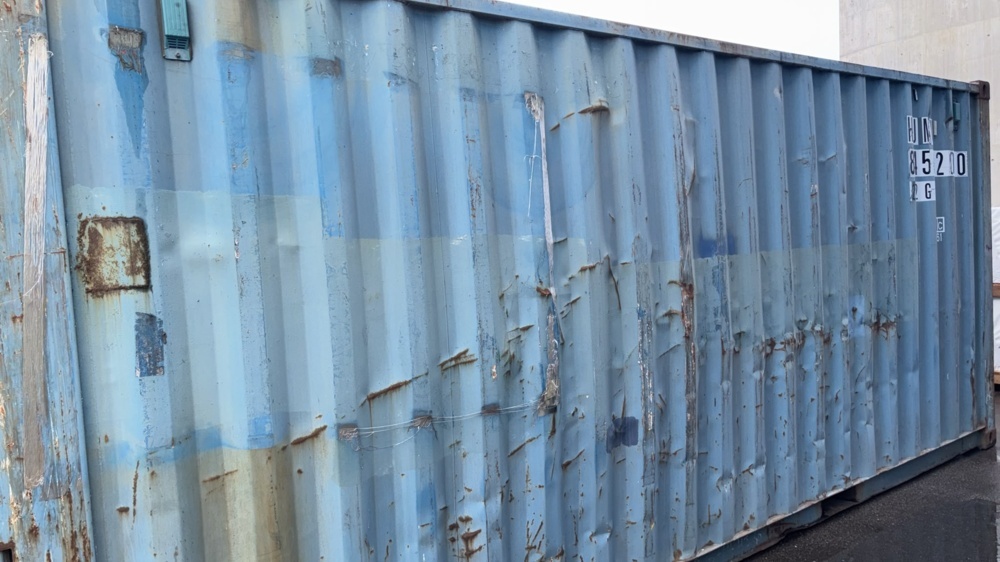 1597228-1 20-fots container – HJMU8456200