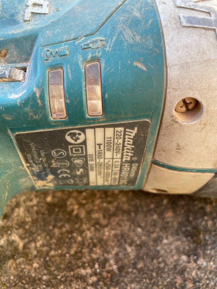 1593493-2 Makita HR4013C impact hammer