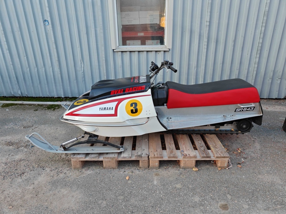 1484599-2 Scooter Yamaha SR643