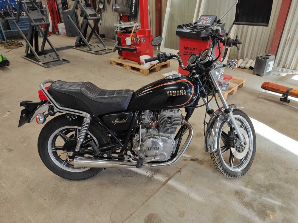 1484603-2 Motorcycle Yamaha XS 400 SE 4G5 -1982