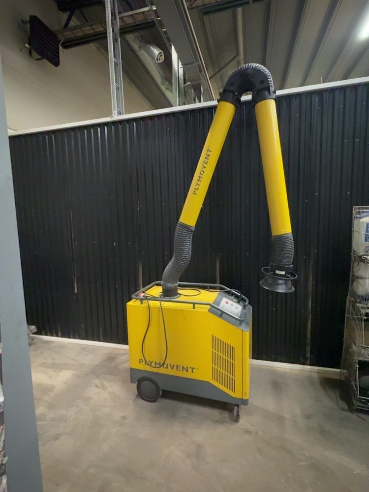 1536133-2 Mobile extraction with extraction arm - Plymovent MobilePro