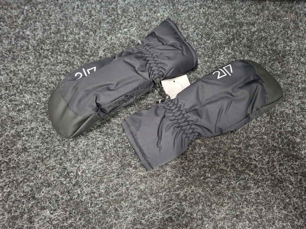1597165-2 9 pcs Winter Gloves 2117 Scandinavian Design 7715903, Size S