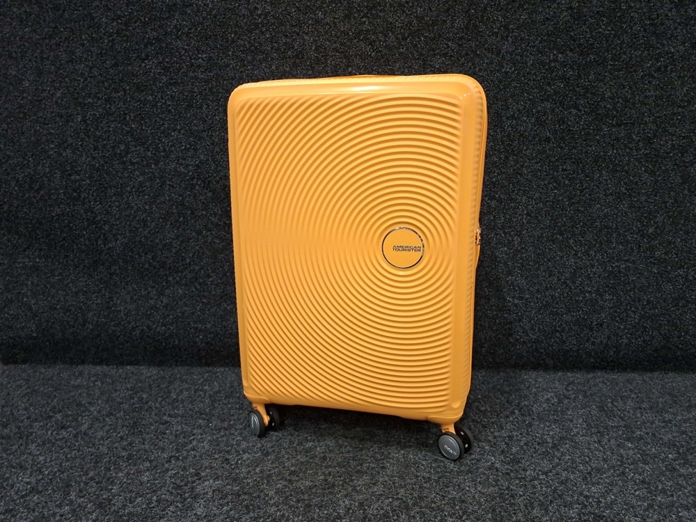 1597179-2 Resväska American Tourister Soundbox Spinner 71,5-81L