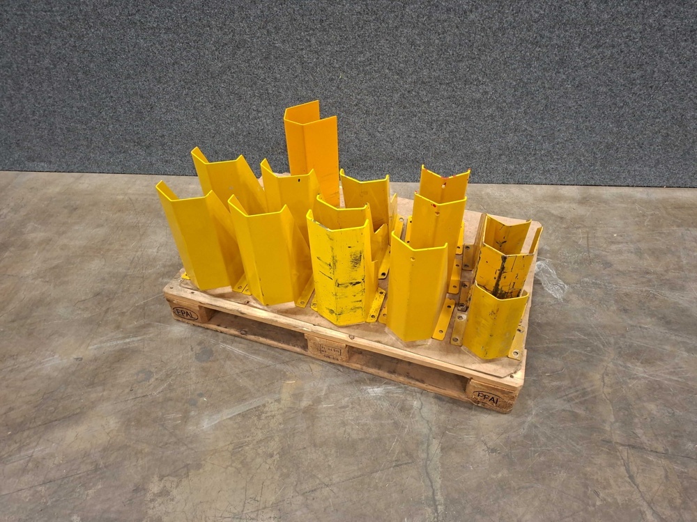 1597186-1 14 pcs Impact protection / post protection - Various sizes