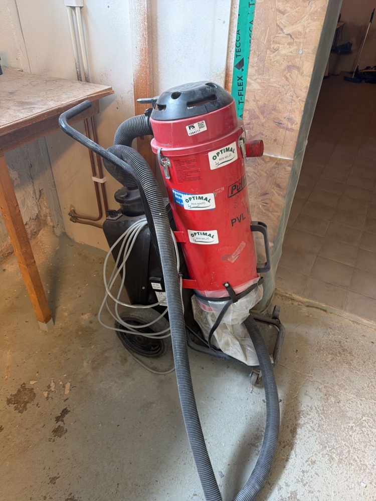 1594711-2 Various cleaning equipment - vacuum cleaner, washing screen, workbench and chair