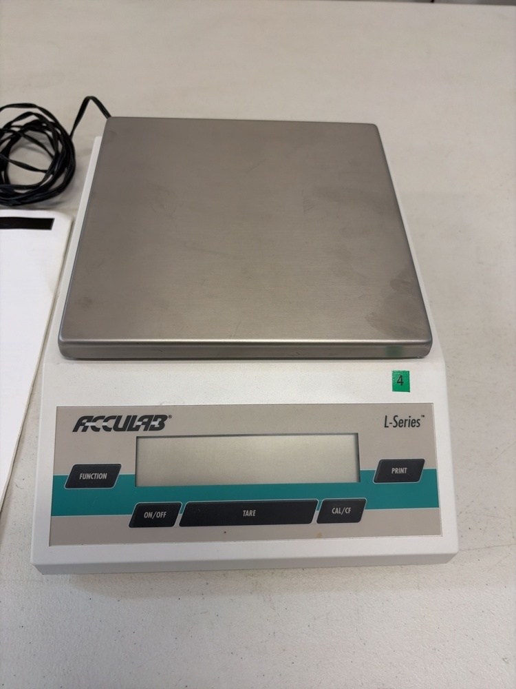 1574856-2 Precision scale – Acculab LT-3200