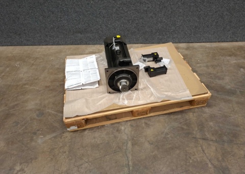 MCA servo motor Lenze MCA21X35-RS0B0