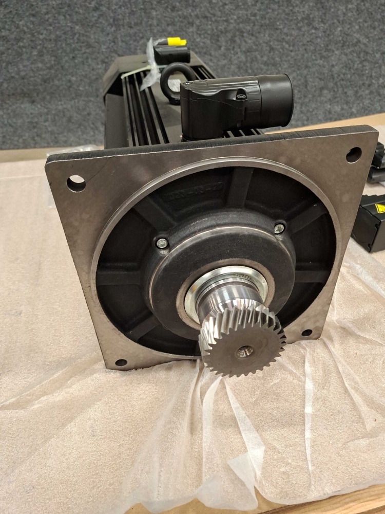 1597209-2 MCA-servomotor Lenze MCA21X35-RS0B0