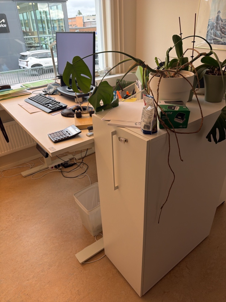 1594727-1 Office workplace with furniture