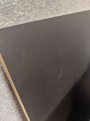 1566460-9 Konferensbord (demonterat)
