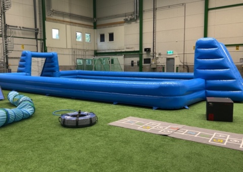 Inflatable football goal with integrated goals - 15 x 10 m