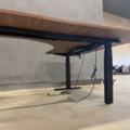 1566462-9 Elektriskt hörnskrivbord med kontorsstol