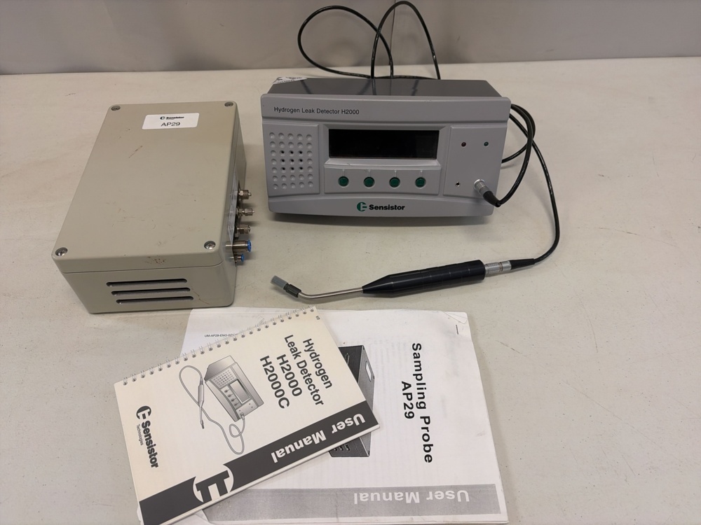 1574859-1 Hydrogen leak detector with search probe – Sensistor H2000 and AP29