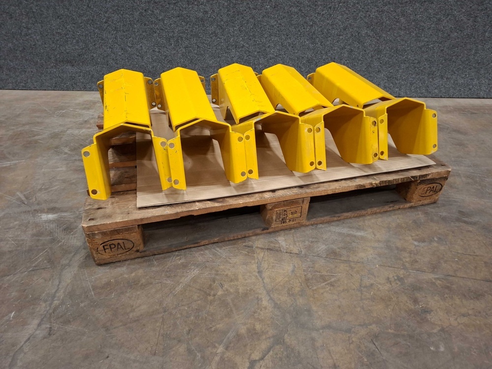 1597184-2 10 pcs Impact protection / post protection 400mm