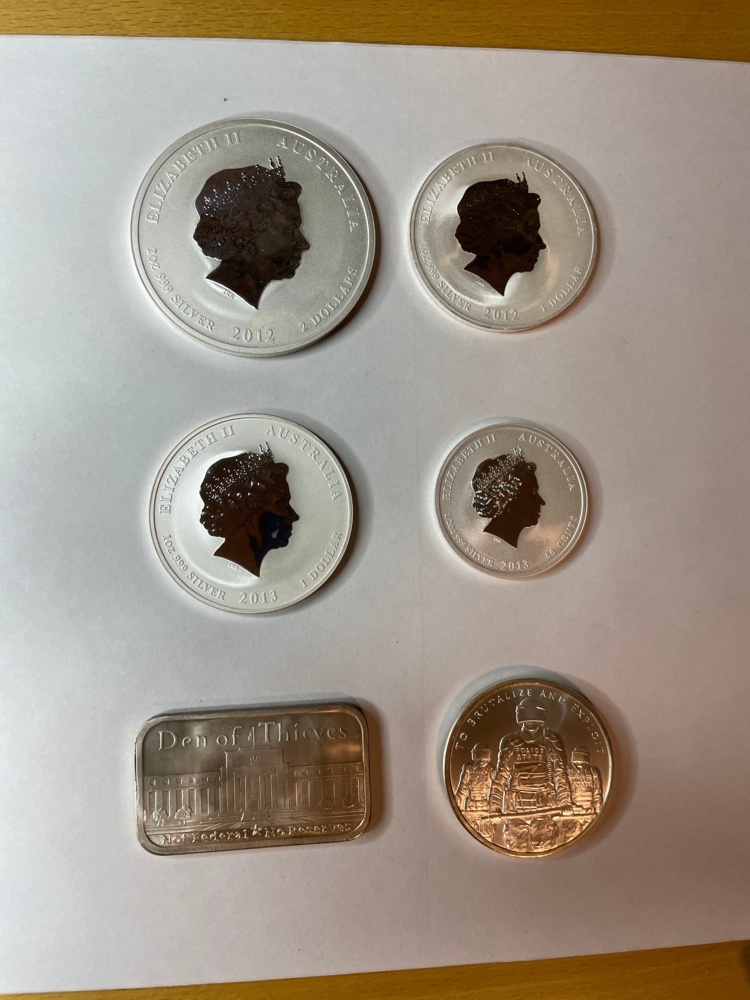1593462-1 Silver coin